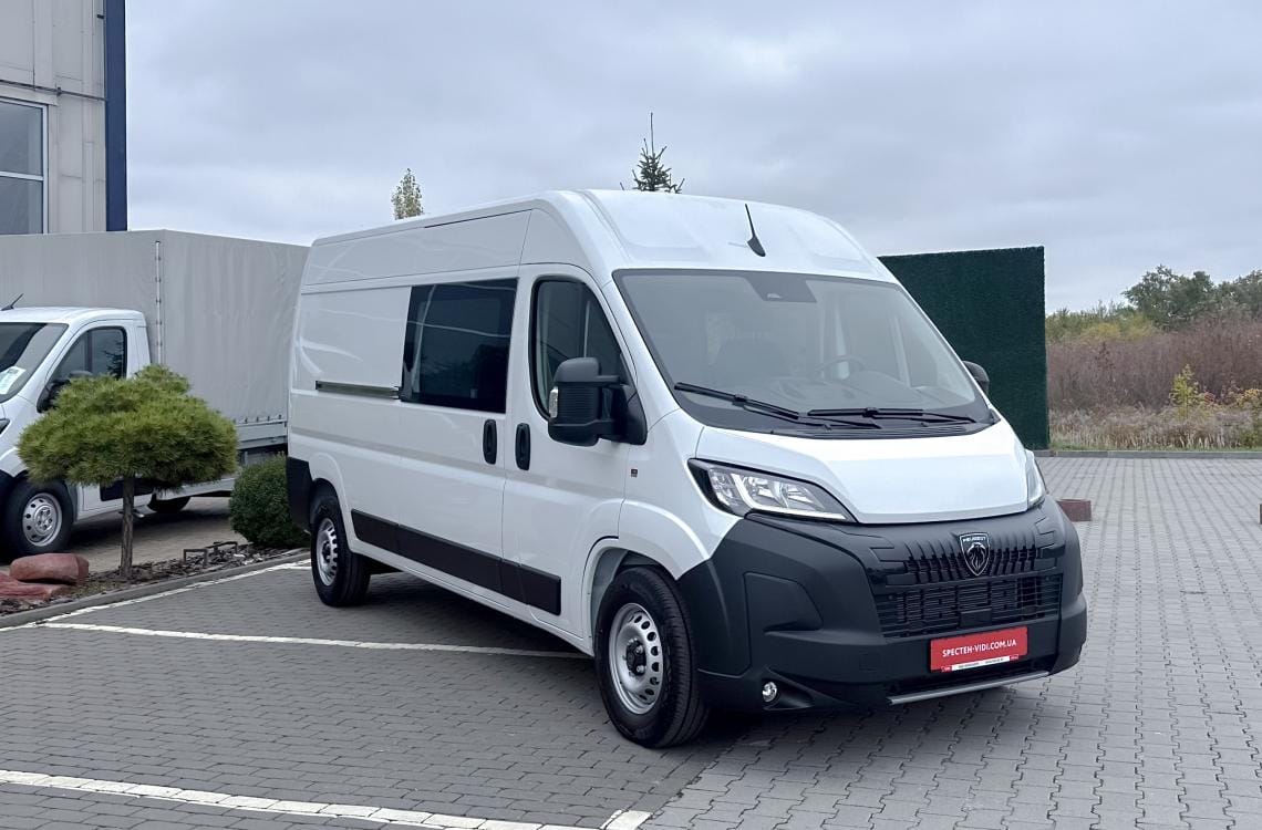 Вантажнопасажирський фургон на базі L3H2